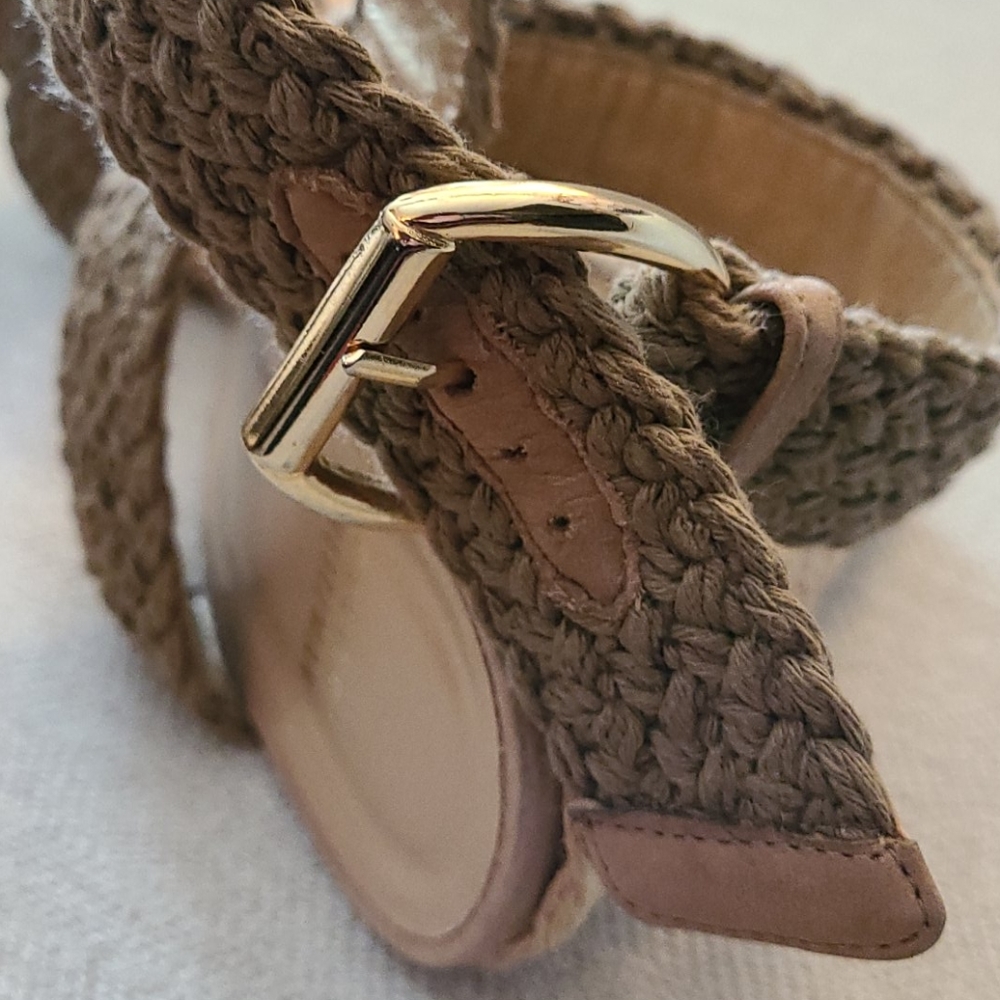 SOLD EUC Stuart Weitzman Alex Wedges - Size 8.5 - Picture 9 of 13